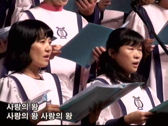 choir(1224).wmv_20131224_203919.546.jpg